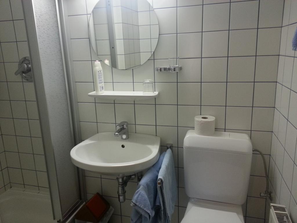 Hotel - Landgasthof Winklehner Sankt Pantaleon  Δωμάτιο φωτογραφία