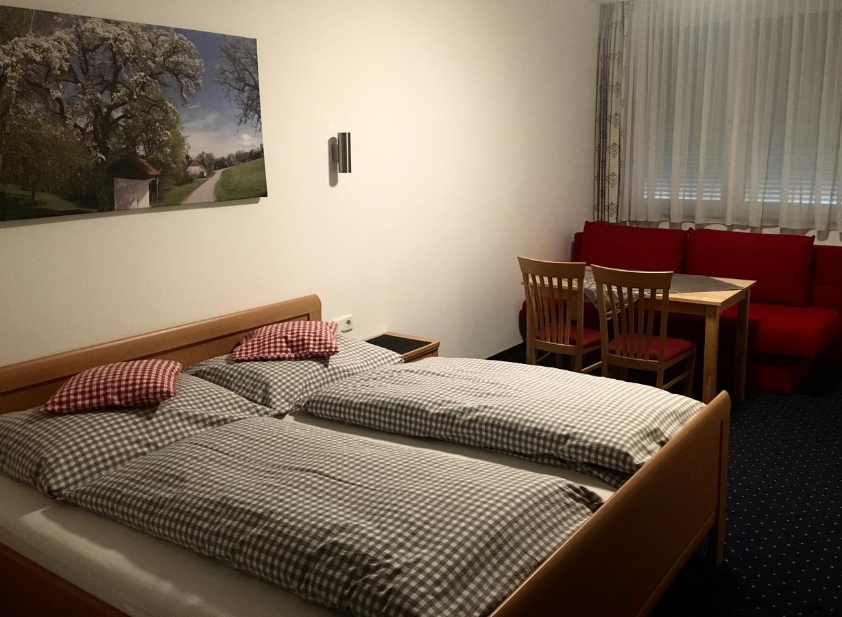 Hotel - Landgasthof Winklehner Sankt Pantaleon  Εξωτερικό φωτογραφία