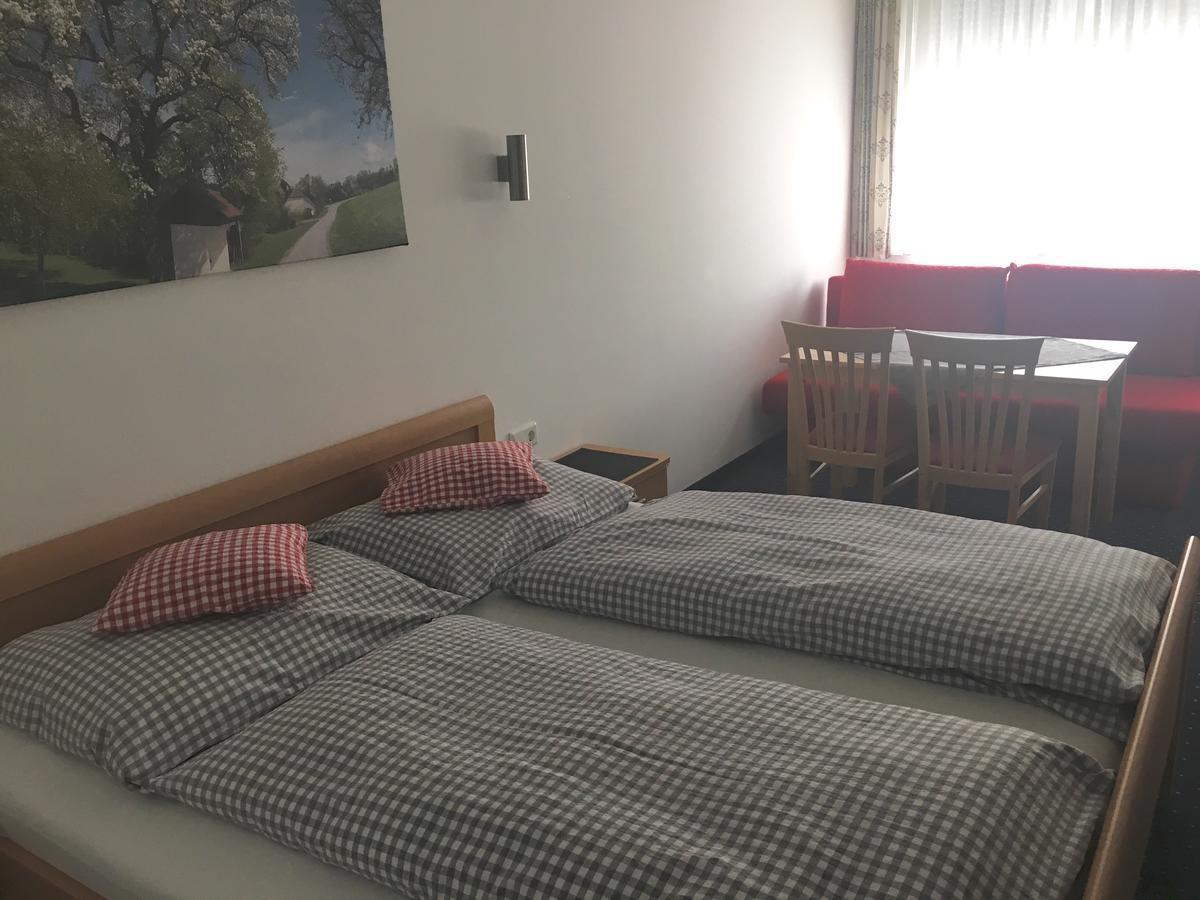 Hotel - Landgasthof Winklehner Sankt Pantaleon  Εξωτερικό φωτογραφία