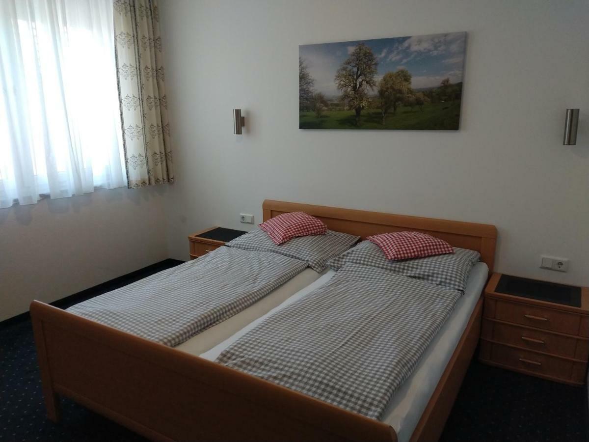 Hotel - Landgasthof Winklehner Sankt Pantaleon  Εξωτερικό φωτογραφία